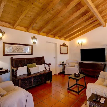 Oliva Al Iii Vakantiehuis